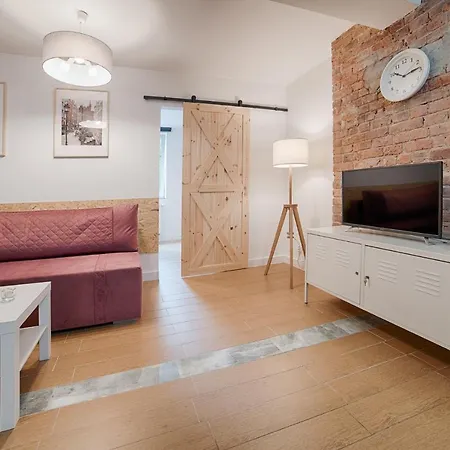 Apartament Bema 10 아파트