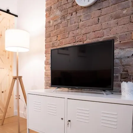 아파트 Apartament Bema 10 *
